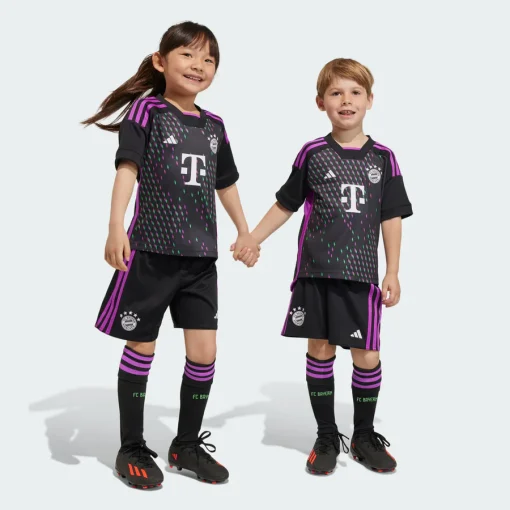Adidas Bayern Munich 2023/24 Infant Away Shirt & Shorts Set - Image 2