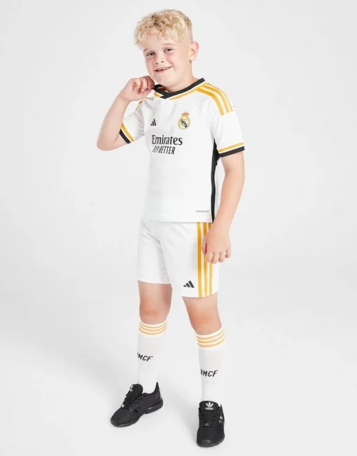 Adidas Real Madrid 2023/24 Infant Home Shirt & Shorts Set - Image 2