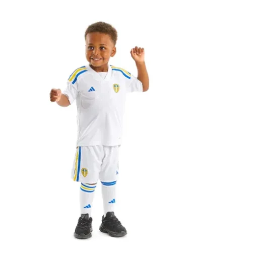 Adidas Leeds United 2023/24 Infant Home Shirt & Shorts Set - Image 4